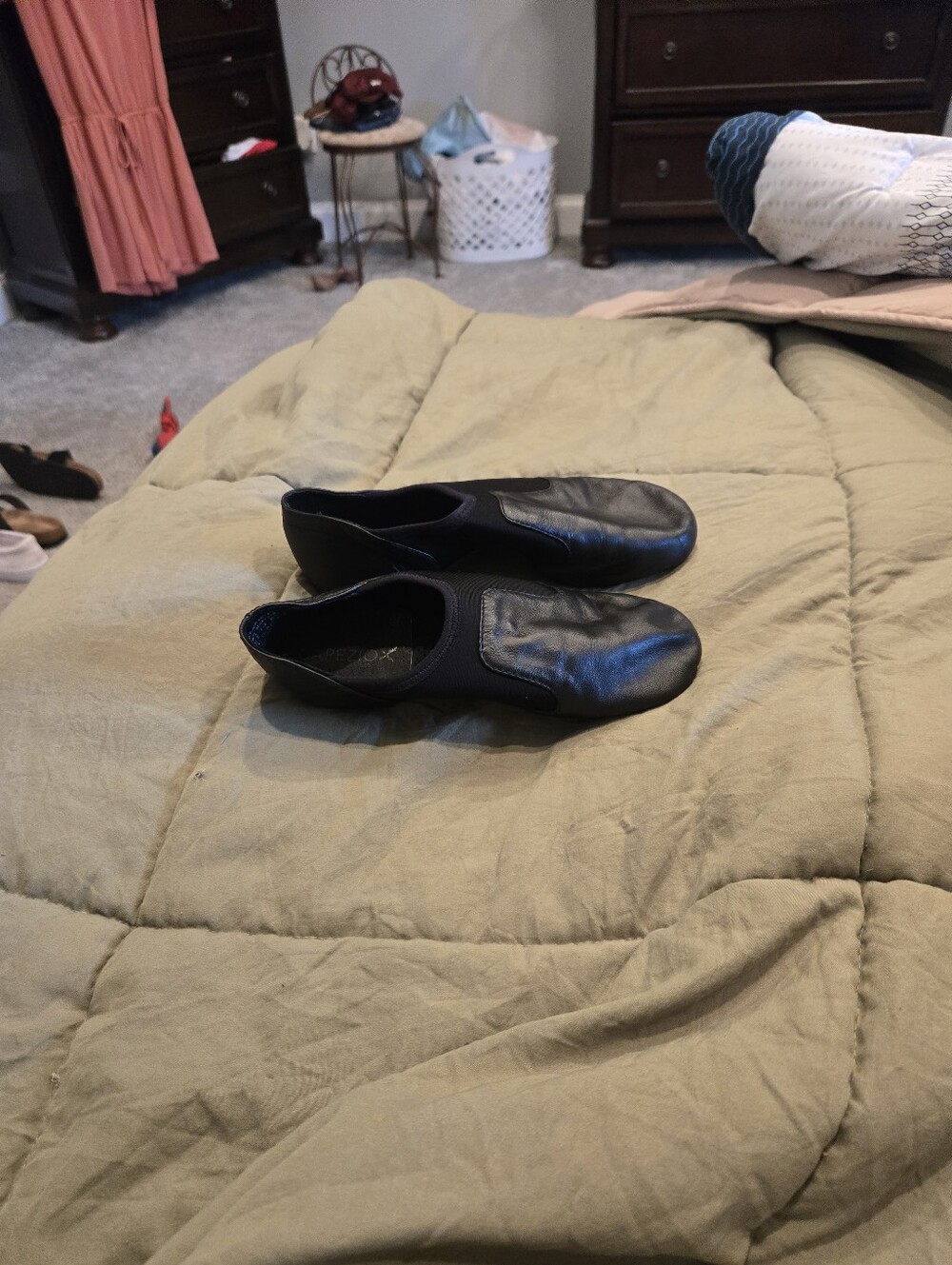 Capezio E-Series Jazz Shoe - Size 6.5 - Picture 3 of 5